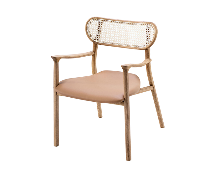 TRIFOLD DESIGN BODY DINING CHAIR